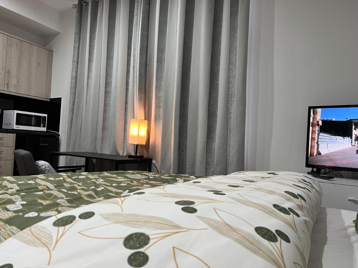 La Vie - Entire Apartment - Next To Central District Elizabeth Line Tube Station - Near Central London & Wembley Ealing Eksteriør bilde
